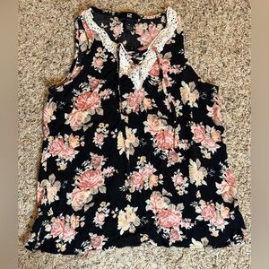 Iz Byer Black Floral Sleeveless Rayon Top w/ Crochet V at Neckline Size M